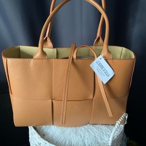 Made in Italy gorgeous genuine leather tan bag.